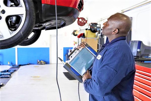 Car-Diagnostic-Scan-2